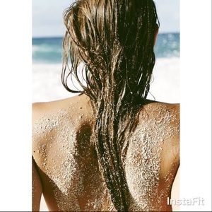 Meet your Posher, Aysha